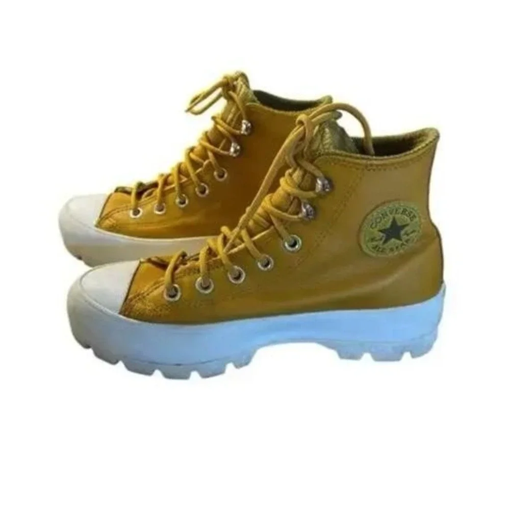 Converse Chuck Taylor All Star Lugged Winter GORE-TEX Womens Size 6 Yellow Boots